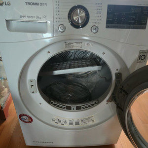 LG트롬 건조기9kg 이미지