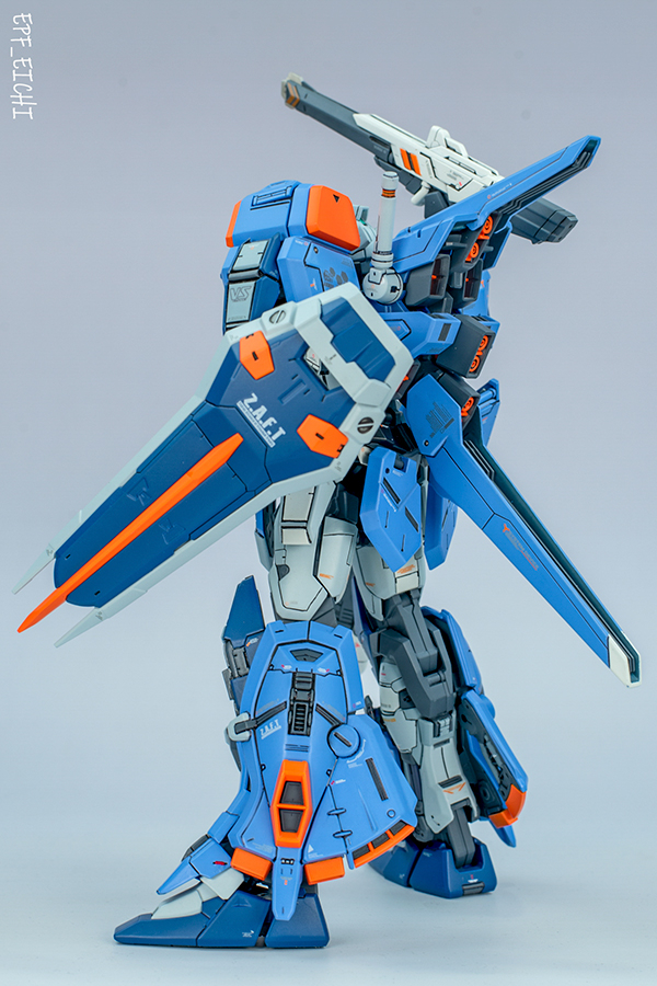 MG 듀엘 어썰트 슈라우드 컨버전 도색작 이미지