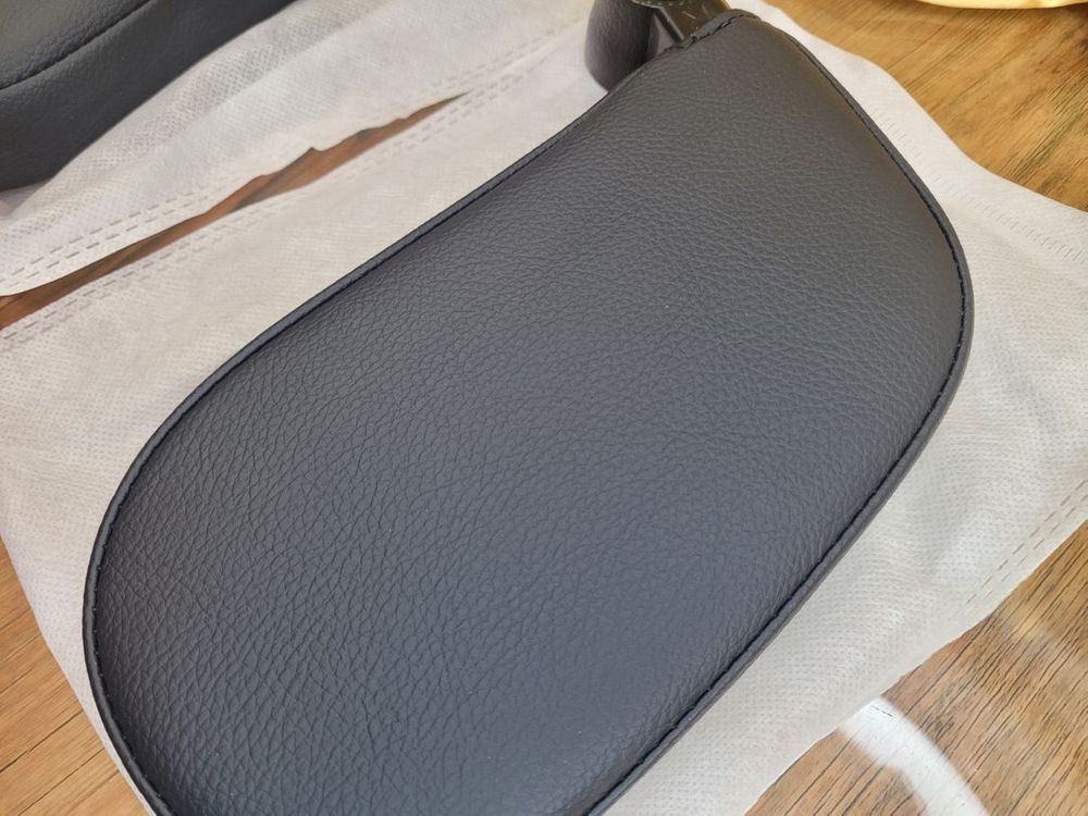 카스토리 차량용 헤드레스트 목쿠션 메모리폼 목보호 수면 이미지