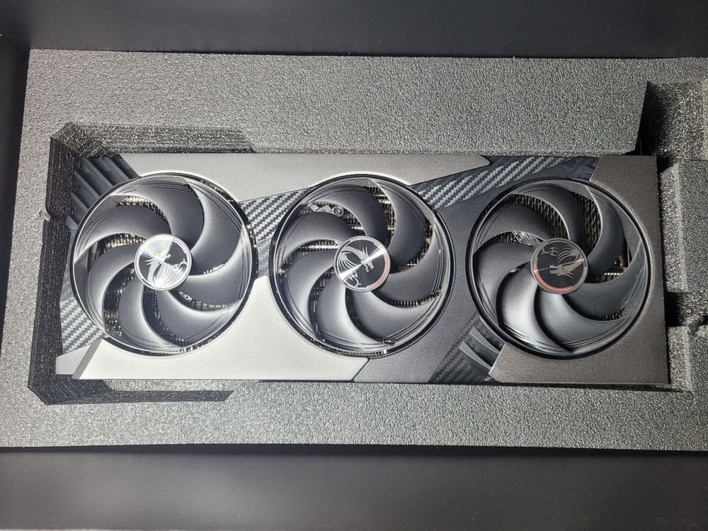 MSI RTX 5070Ti 16GB 뱅가드 런치에디션 이미지