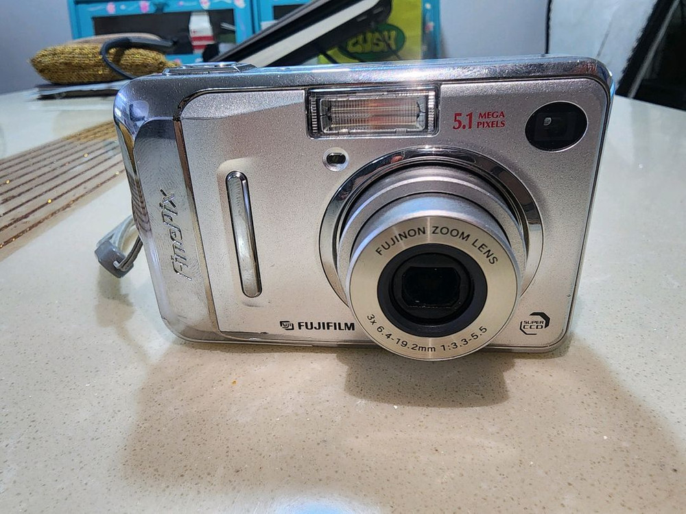 후지필름 FinePix A500디지털카메라 이미지