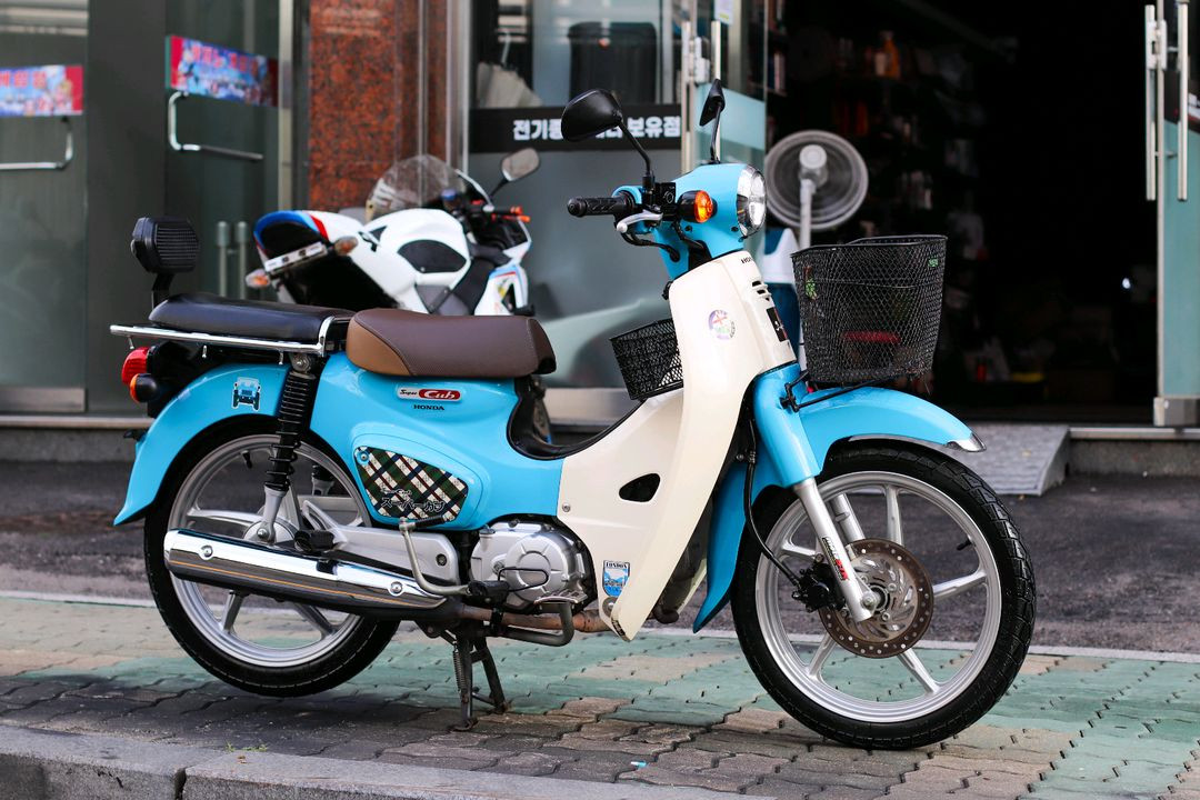 슈퍼커브110 혼다 2020년식 오토바이 판매합니다 이미지