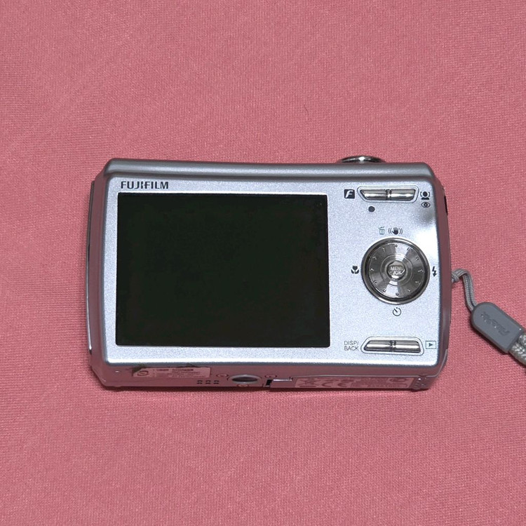 후지필름 파인픽스 F100fd A급디지털카메라 이미지