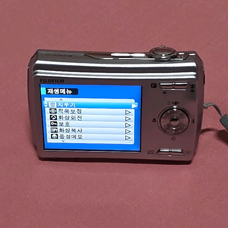 후지필름 파인픽스 F100fd A급디지털카메라 이미지
