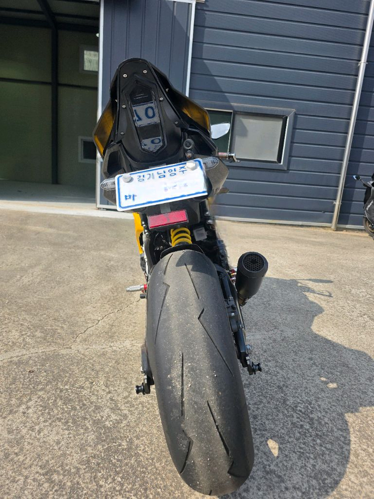 2021 cbr650r 익실 풀배기 팝니다 이미지