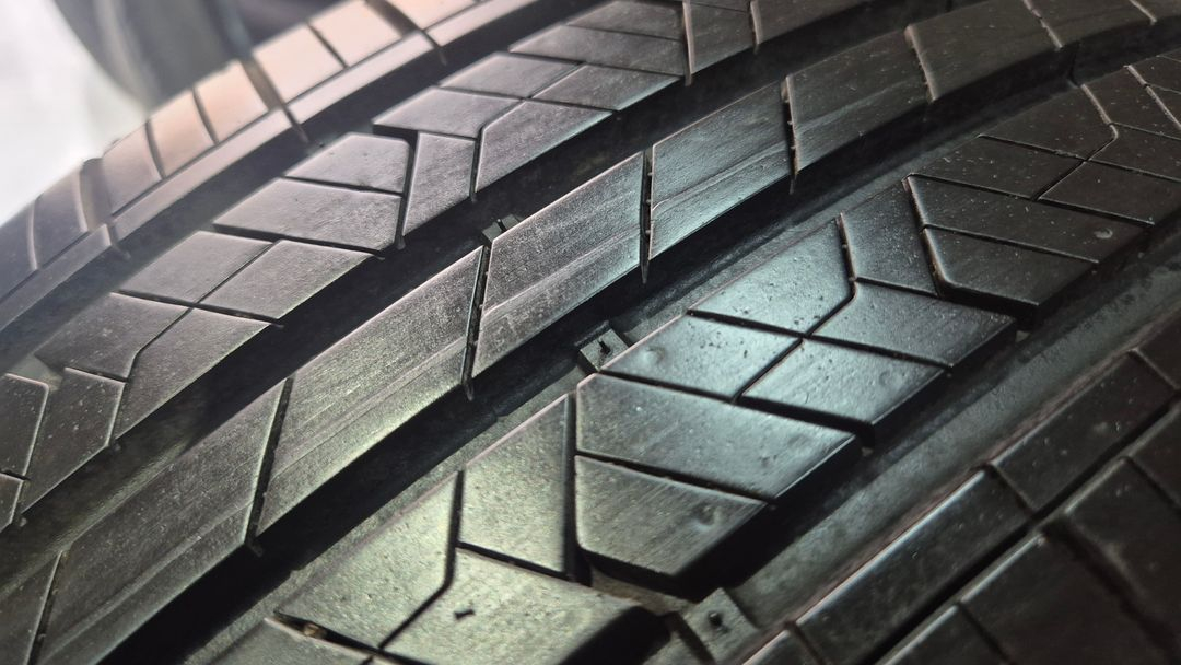 중고 타이어 215 50 17 한국 타이어 키너지EX 2155017 이미지