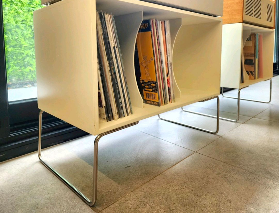 브라운 오마주 AUDIO 시리즈 LP 수납장 / 디터람스 이미지