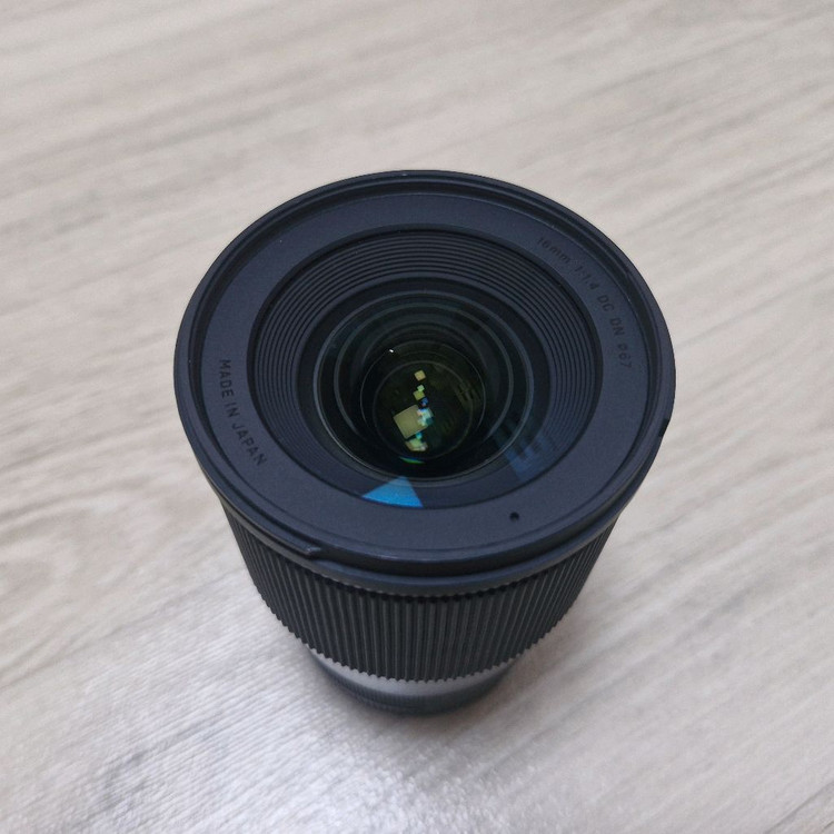 시그마 16mm F1.4 DC DN EF-M 이미지