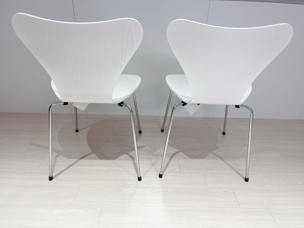 프리츠한센 세븐체어 화이트 2개 새제품 이미지