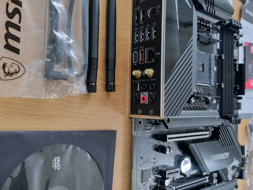 Msi b550 게이밍 카본 wifi 이미지