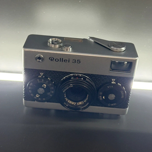 롤라이 35 실버 필름 카메라 이미지