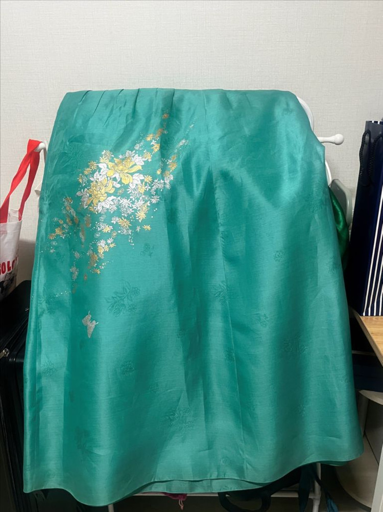 성인 여자한복 일괄(저고리2+치마1) 이미지