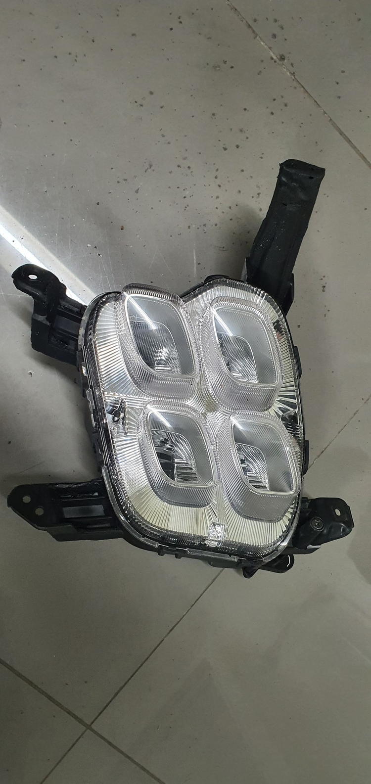 올뉴쏘렌토 4구 led 안개등 판매합니다. 이미지