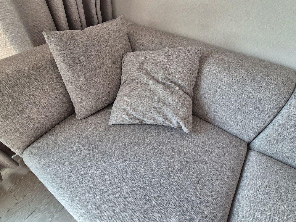 4인용 페브릭 소파 이미지