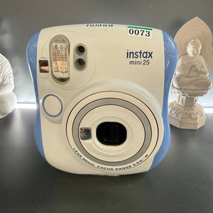 후지필름 인스탁스 미니25 폴라로이드 카메라 이미지