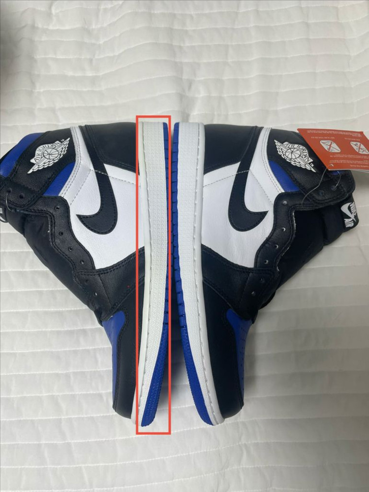 나이키 에어 조던 1 레트로 하이 로얄토 270SIZE 이미지