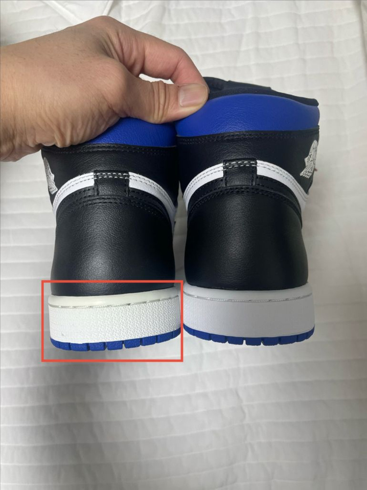 나이키 에어 조던 1 레트로 하이 로얄토 270SIZE 이미지