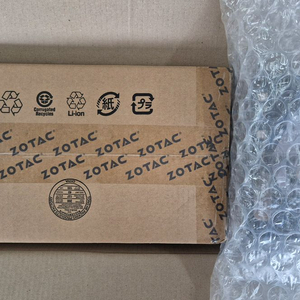 (umpc)ZOTAC ZONE Handheld+ZONE Docking Station 팝니다. 이미지