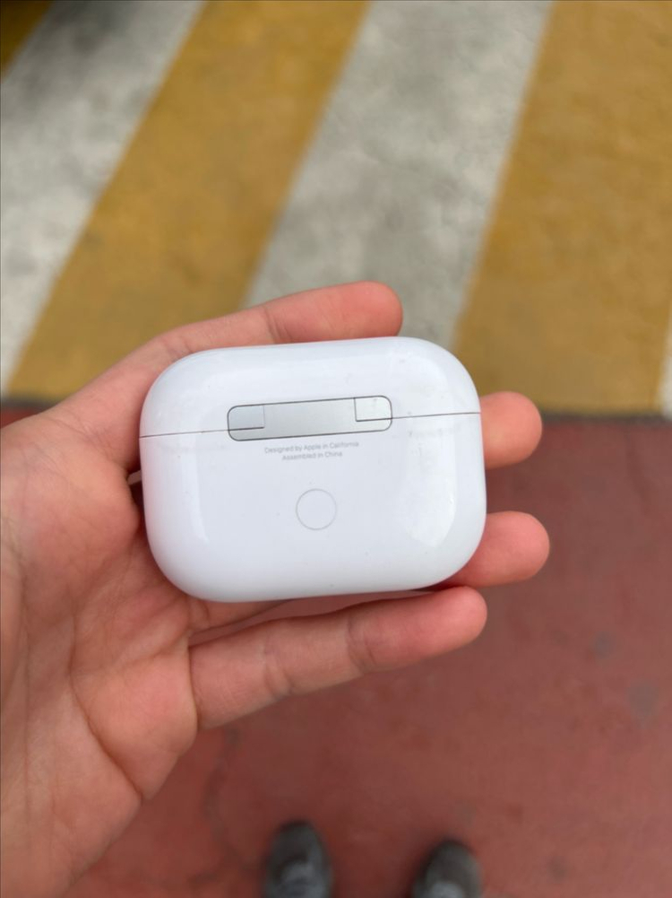 애플 에어팟 프로 2세대 C타입 ss급 이미지