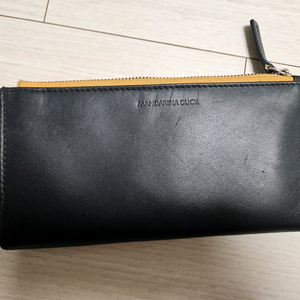 (택포) 만다리나덕 블랙 가죽 장지갑 이미지