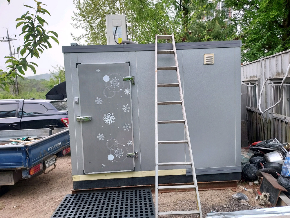 3평형 저온저장고(냉장,냉동)입니다 이미지