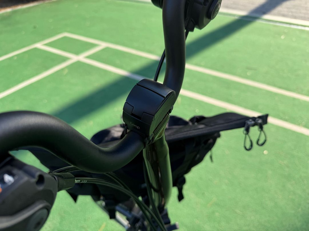 브롬톤 C라인 익스플로어 위드랙 미드핸들 블랙라카 12단 이미지