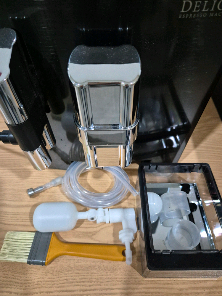 환불가능)딜리코 프로바리스타 전자동 커피머신 CLT-S7-1(3회사용) 이미지