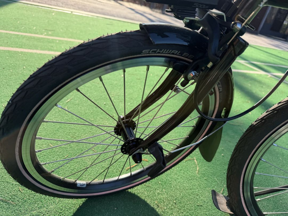 브롬톤 C라인 익스플로어 위드랙 미드핸들 블랙라카 12단 이미지