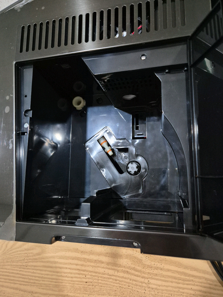 환불가능)딜리코 프로바리스타 전자동 커피머신 CLT-S7-1(3회사용) 이미지