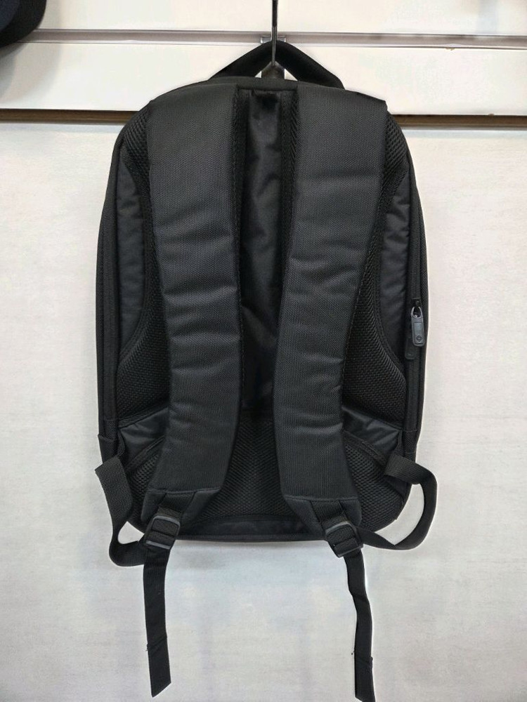 샘소나이트 아이콘 랩탑 백팩 이미지