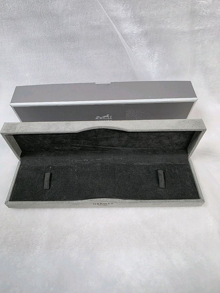 에르메스 빈티지 시계 케이스 이미지