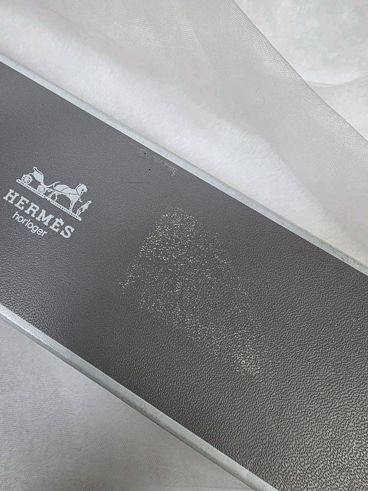 에르메스 빈티지 시계 케이스 이미지