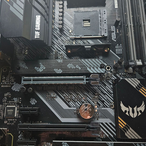 ASUS TUF GAMING B550-PRO 메인보드 이미지