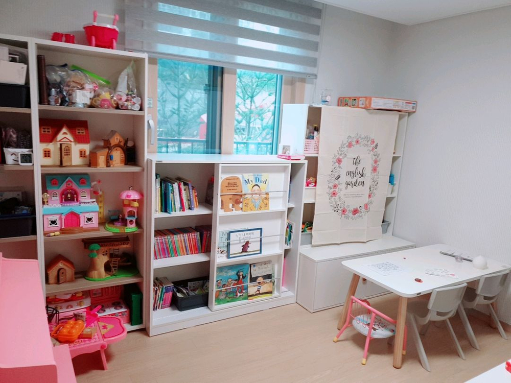 키즈 수납장 리바트프렌즈아이 1200 슬라이딩전면책장 이미지