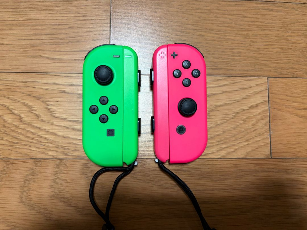 닌텐도 스위치 동물의숲 에디션+타이틀+조이콘 이미지