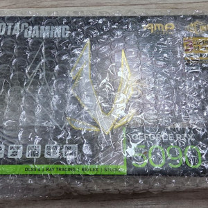 조텍 RTX 5090 AMP 미개봉 팝니다 (김해직거래만) 이미지