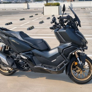 혼다 adv350 25년식 판매합니다 이미지