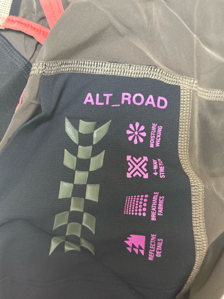 maap 빕숏 XS 사이즈(W.ALT_ROAD CARGO BIB COFFEE) 이미지