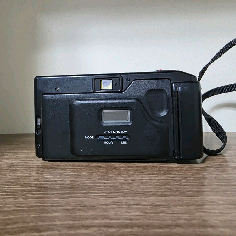 미놀타 듀얼렌즈 AF 쿼츠 데이트 카메라 이미지
