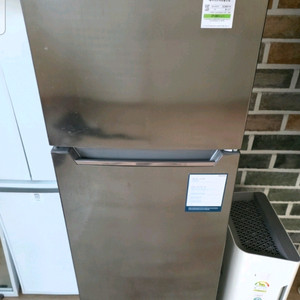 캐리어 클라윈드 2도어 냉장고 이미지