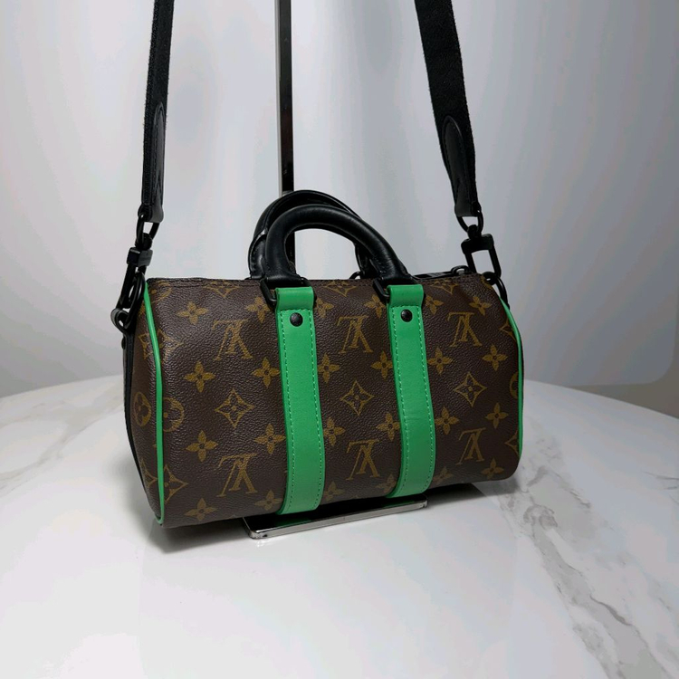 루이비통 반둘리에 키폴 25 크로스백 이미지