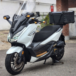 20년형/포르자/300cc/5만/배달세팅/주행컨디션최상급매물팝니다 이미지