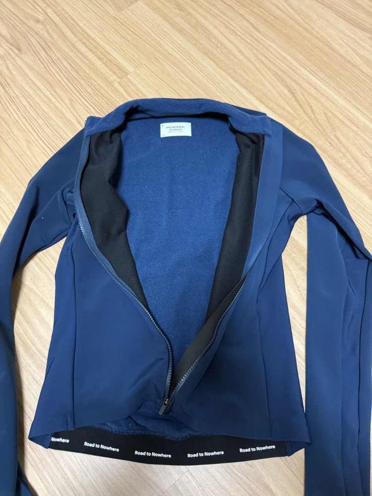 파노말 여성용 자켓 팝니다 이미지