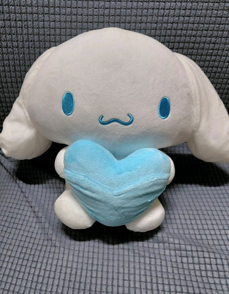 인형 헬로키티 짱구 도라에몽 치이카와 쿠로미 마이멜로디 핑구 마시마로 시나모롤 잔망루피 벨리곰 카피바라 팬더 이미지