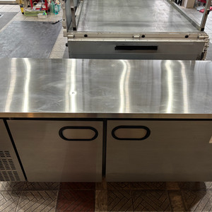 업소용 냉장고 테이블 1800 이미지