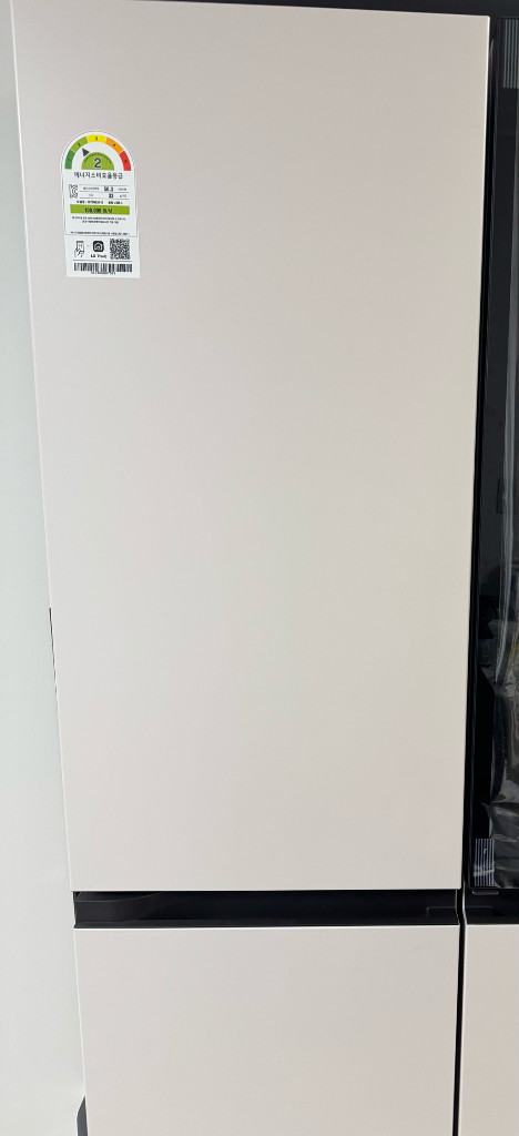 LG 냉장고 T875MEE412 베이지 865L 노크온 팝니다 이미지