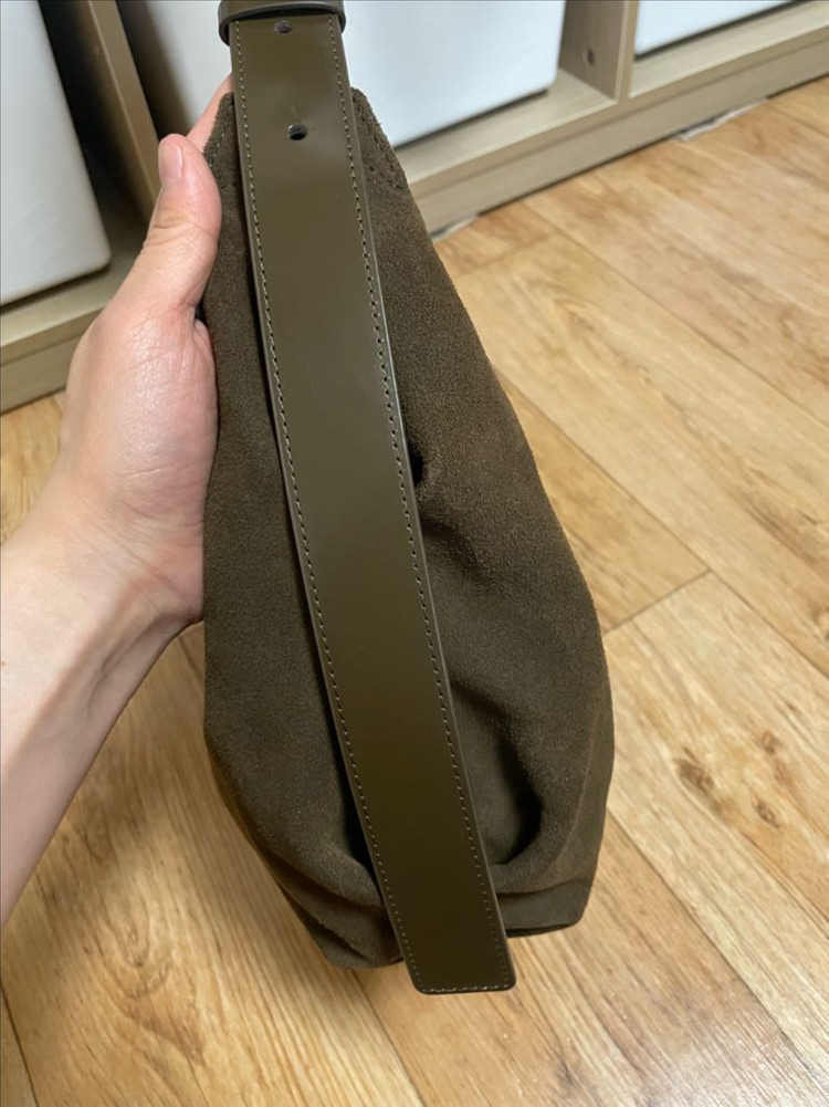 낫띵리튼 숄더백 호보백 스웨이드 브라운 이미지