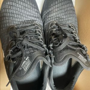 나이키 줌 페가수스 37 블랙 260 이미지