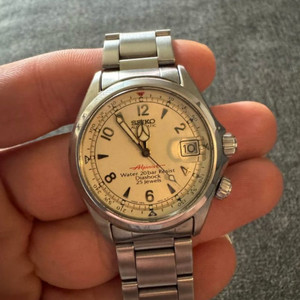 삽니다) 레드 알피니스트 SCVF007 이미지