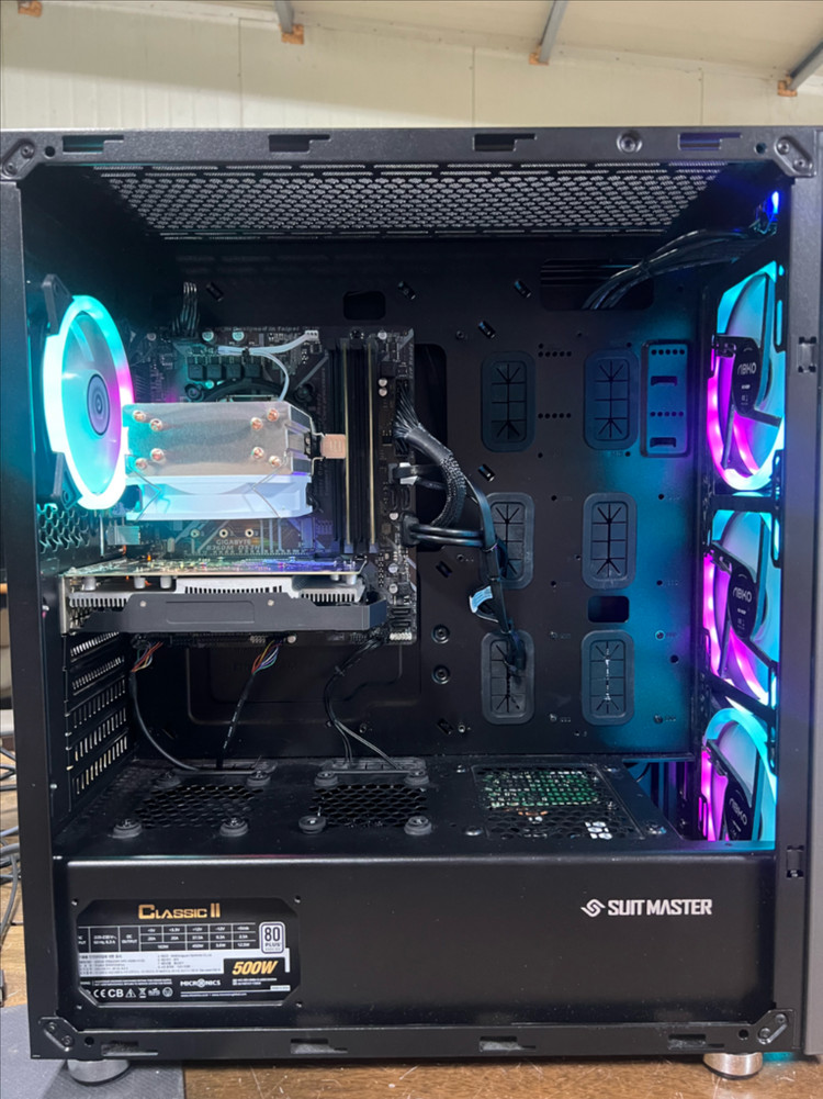 9세대 GTX1650 게이밍 컴퓨터 본체 데스크탑 PC 이미지